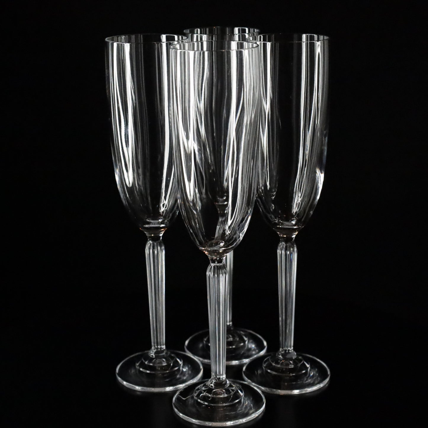 Aurora crystal champagne flute with a tall, graceful design and clear, polished finish, radiating timeless elegance.
