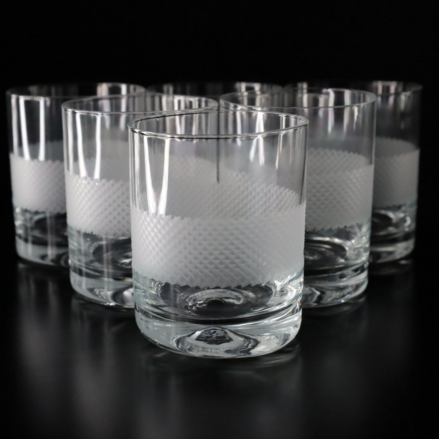 Luxurious Eternal whisky glasses crafted with refined detailing, offered in a six-piece set perfect for hosting gatherings.